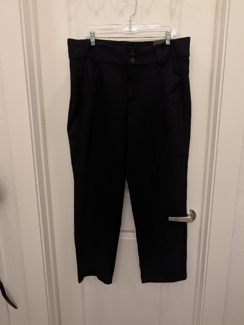 Torrid Studio Luxe Ponte Pants Black Double Button Regular 20R NWT Plus Size